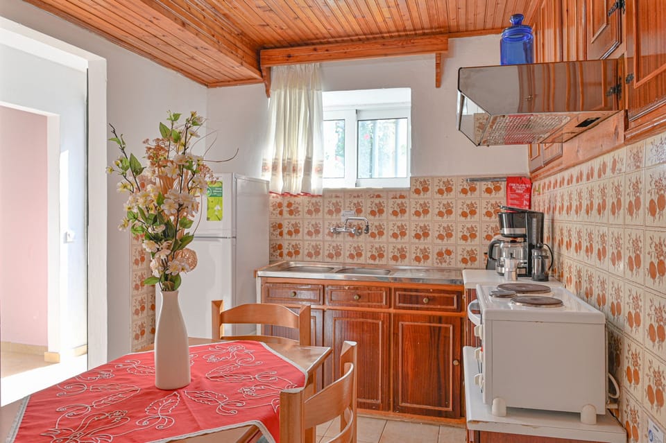 Country kitchen style