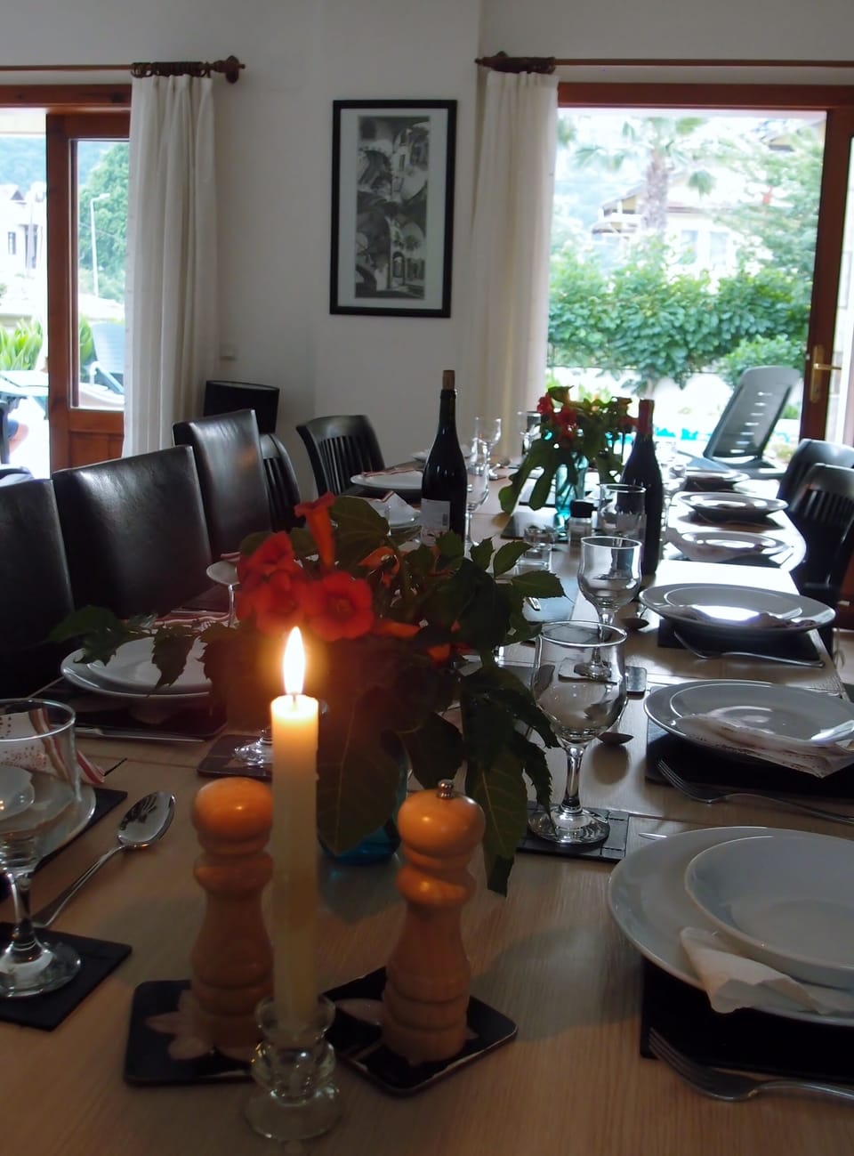 All set for dinner!
