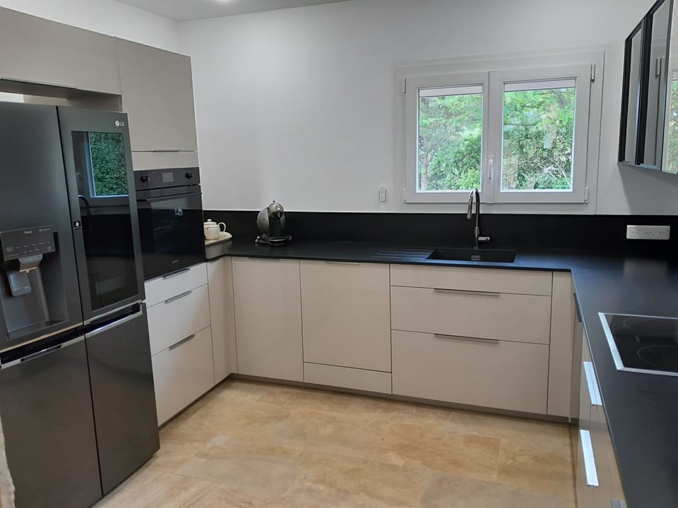Modern kitchen