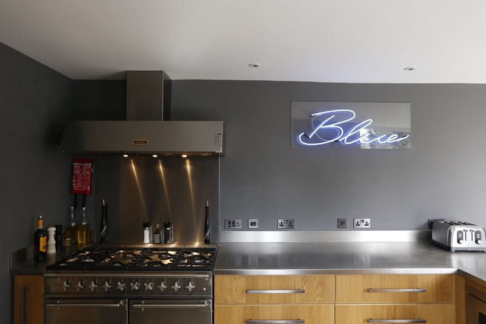 Range cooker, twin oven, 6 burners