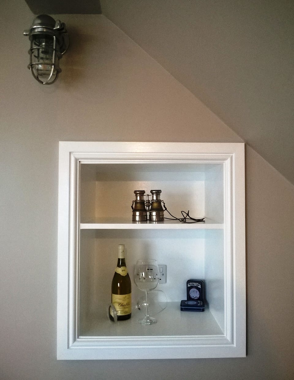 Find the Vintage binoculars to do some dolphin spotting from the upstairs lounge