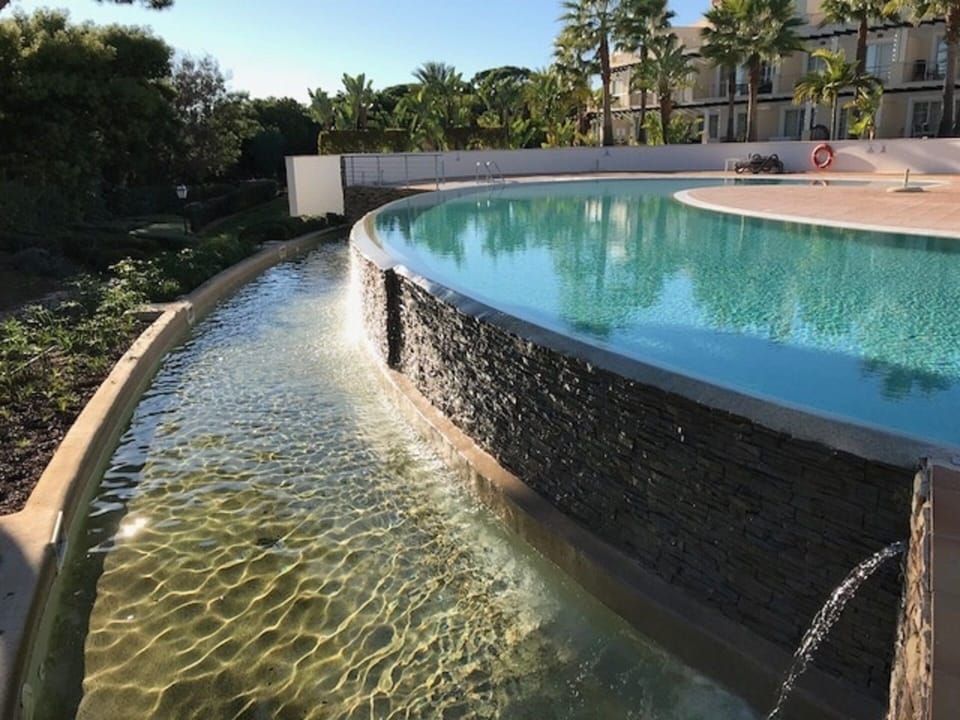 Palmyra III Pool