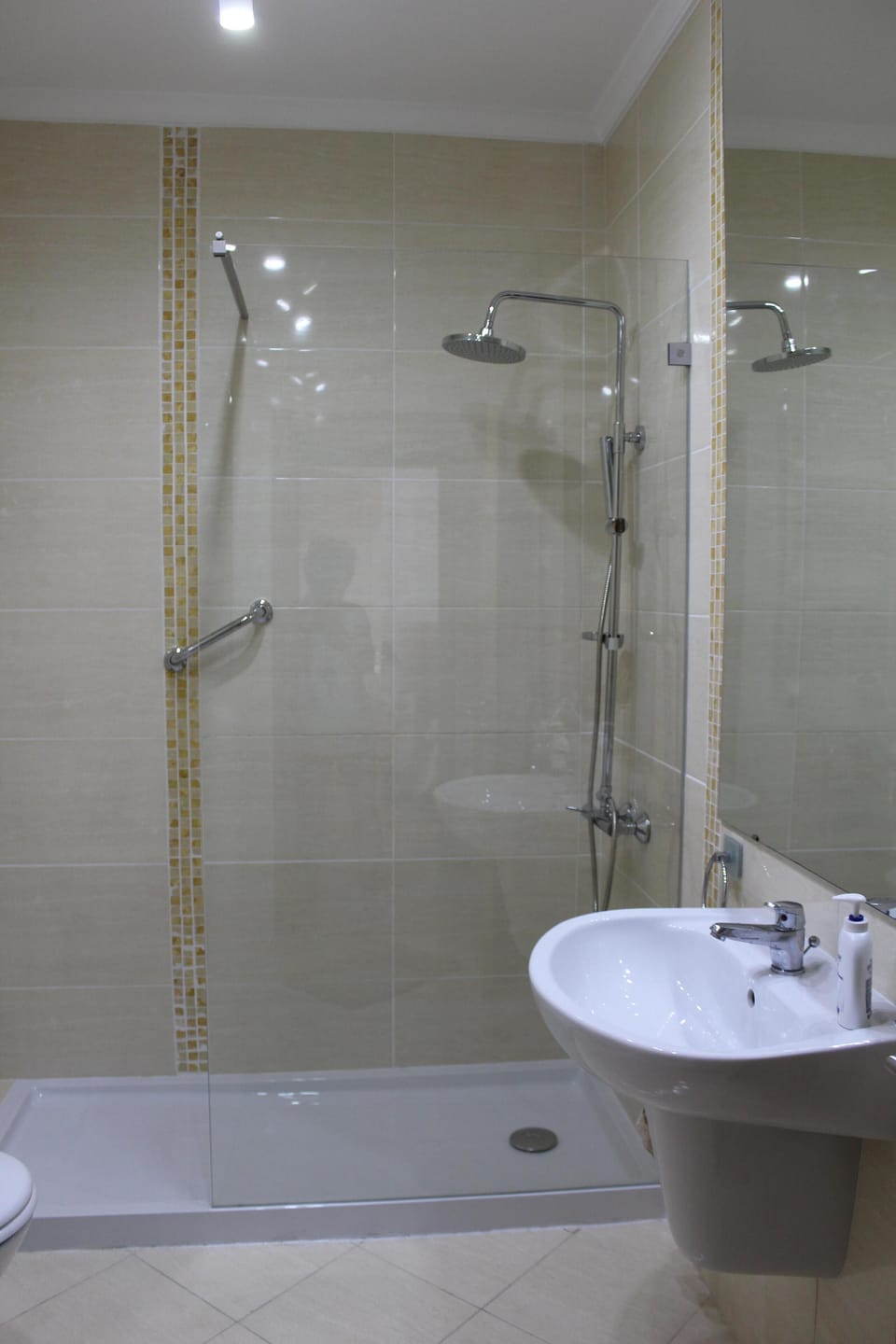 Walk in shower