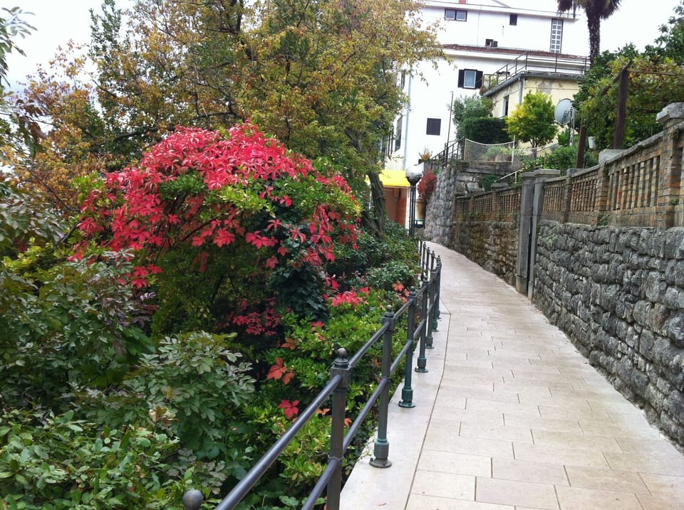 Lungo Mare is a 12 km walk along the sea.