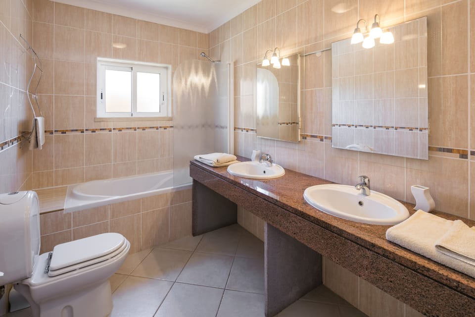 Spacious Ensuite bathroom for bedroom 5.