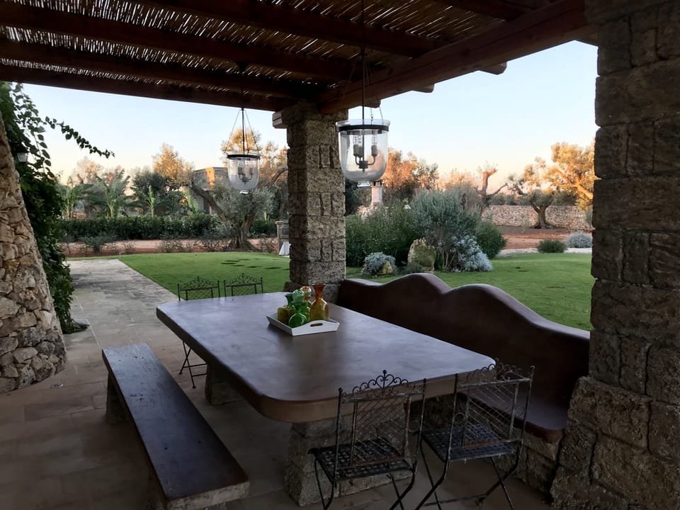 external dining area