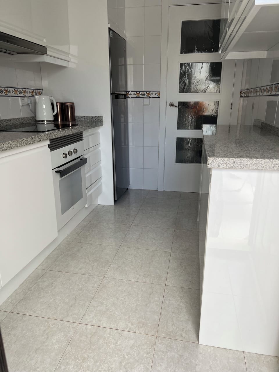 Kitchen alternate view