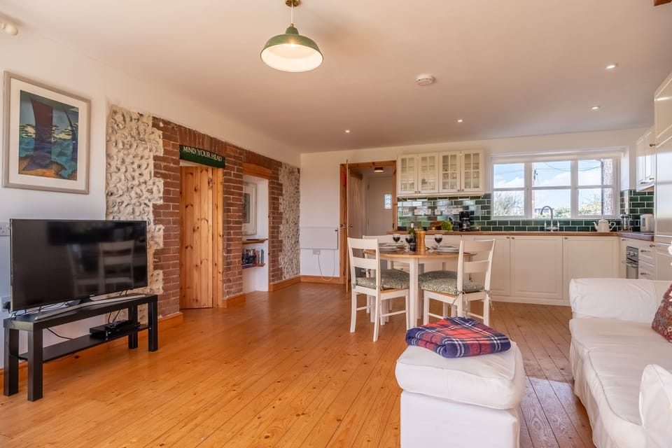 Ground floor: Open plan living environment