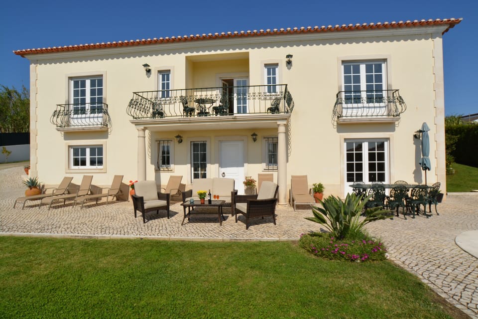 Front of Villa. 8 loungers available.