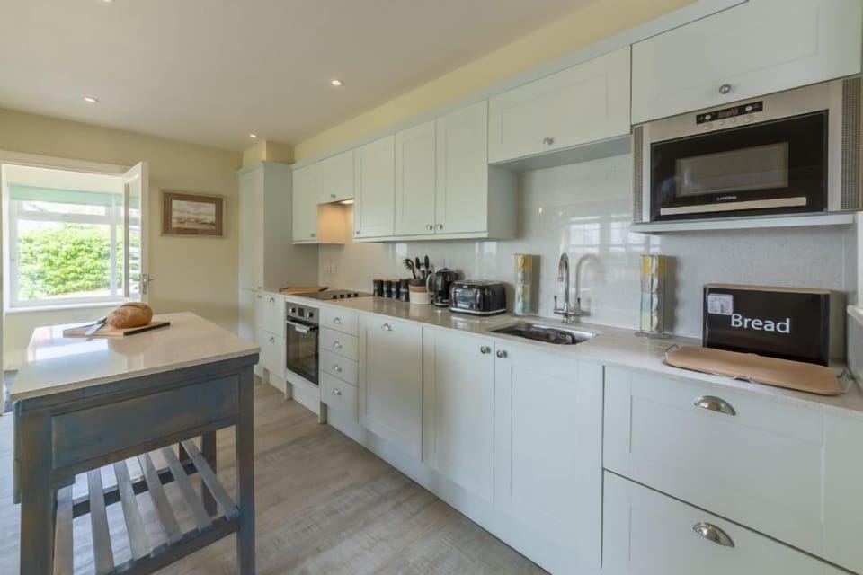 Ground floor: The kitchen is well equipped