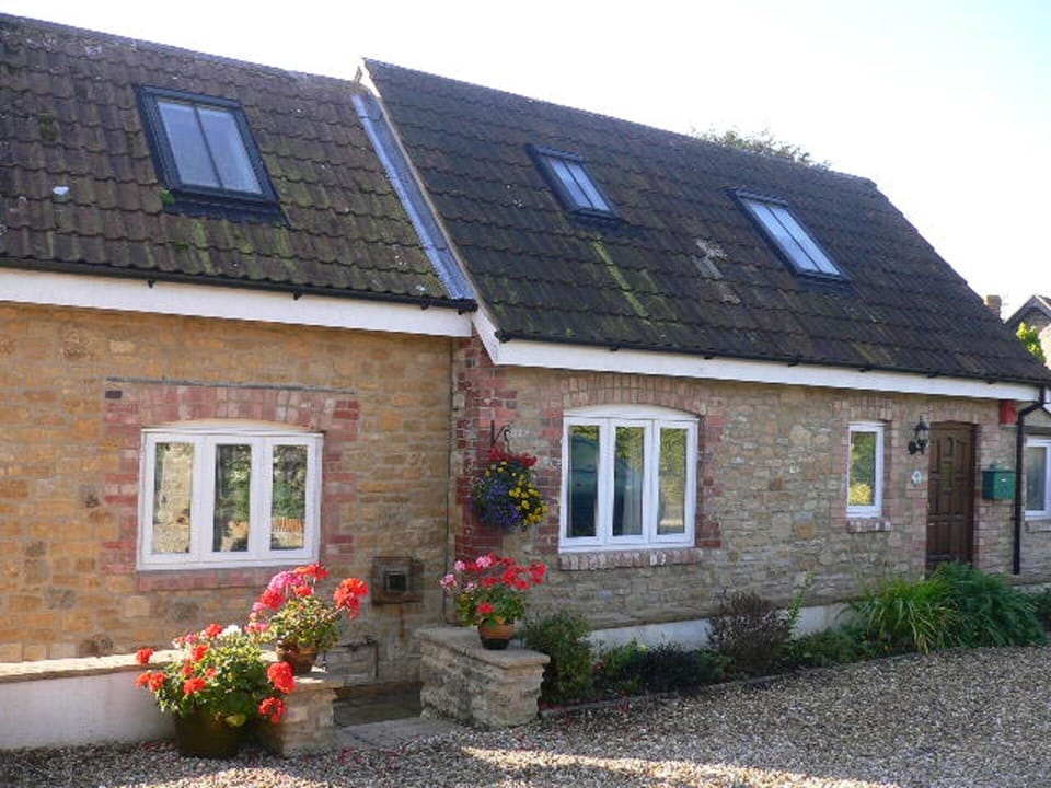 Access to Apple Tree Cottage
