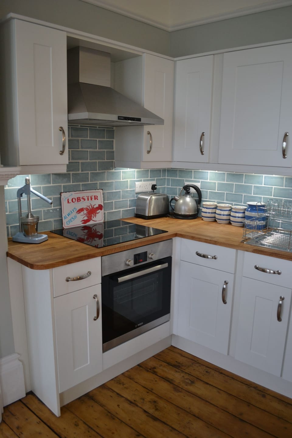 Kitchen - Bosch oven and induction hob