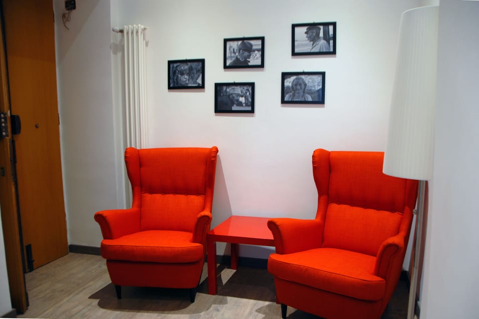 sitting area with TV