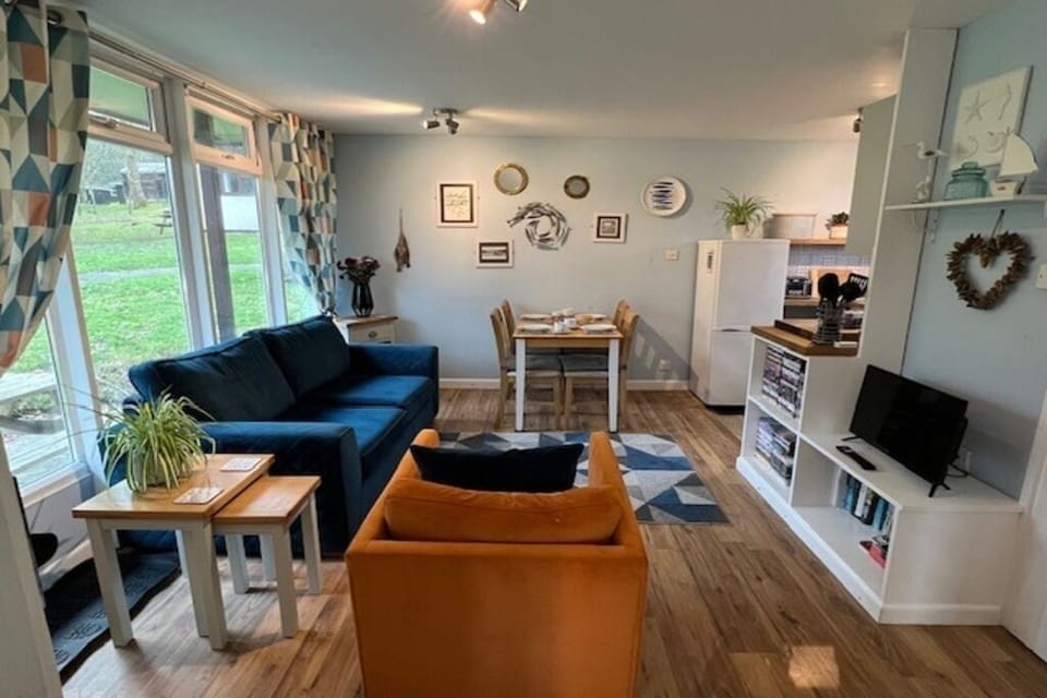 Comfortable open plan living and eating