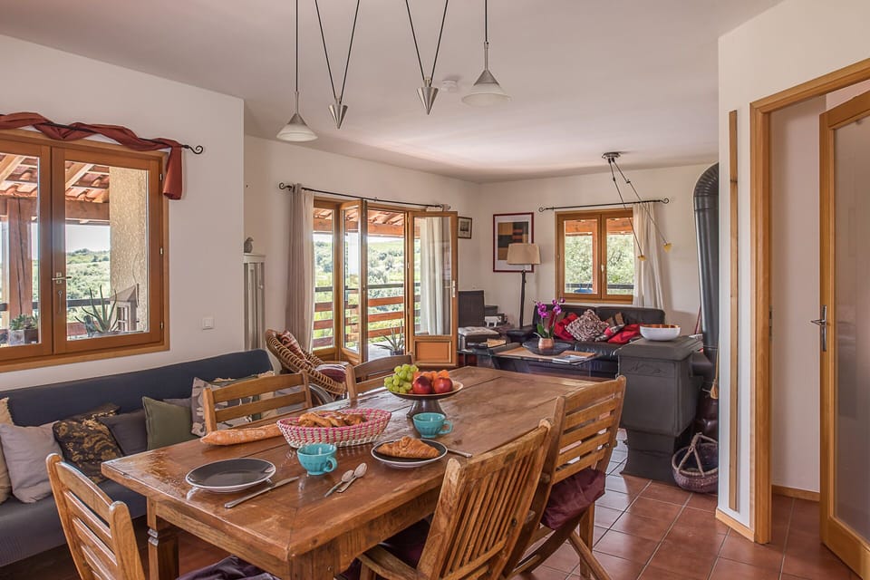 Open plan lounge with dining table