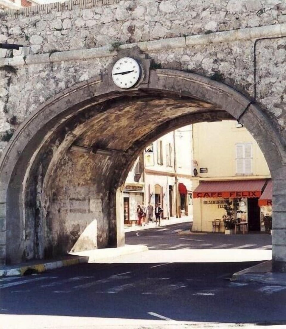 Through the walled ramparts to old Antibes from Port Vauban.