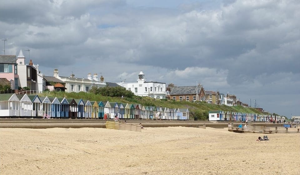 Southwold Beach Scene (courtesy of Blythweb)
