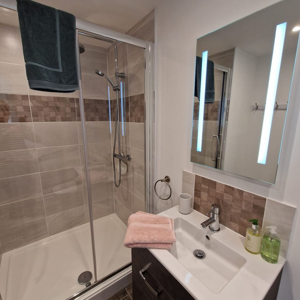 Ensuite bathroom