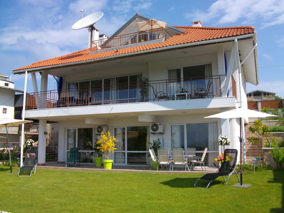 The Rising Sun Villa 