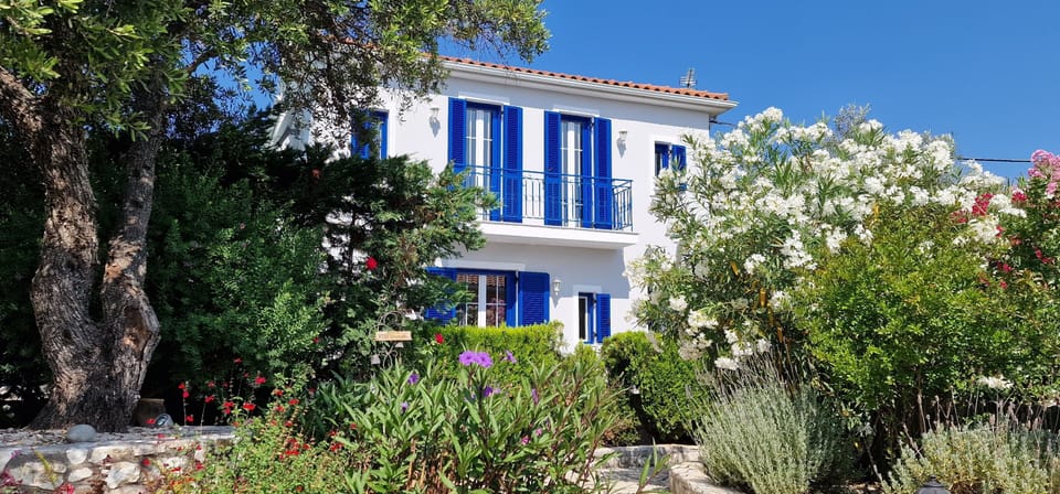A fantastic 3-bedrooms-Villa (Sleeps 5),