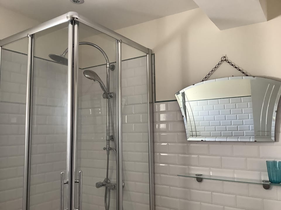 Adjoining bathroom  to Bedroom 2