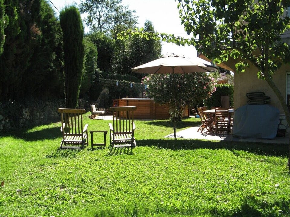 Private Garden (not shared with owner)