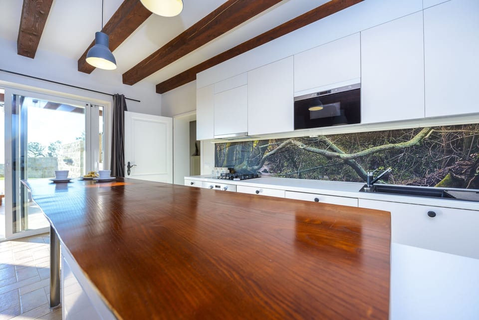 Fully equipped kitchen allows you to prepare prepare any meals with ease