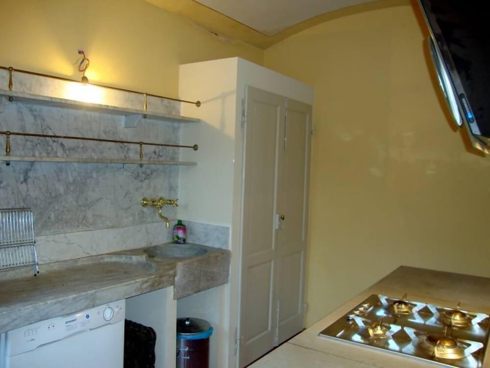 Kitchen area