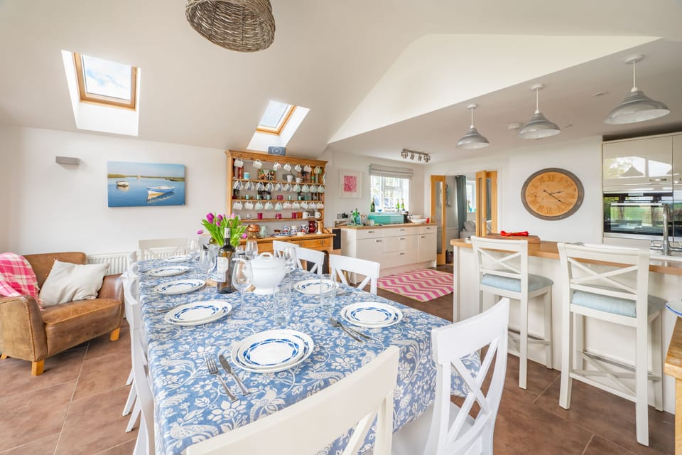 Ground floor: Dining area with seating for ten