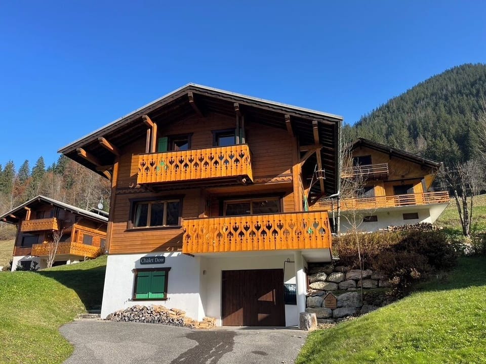 Exterior summer