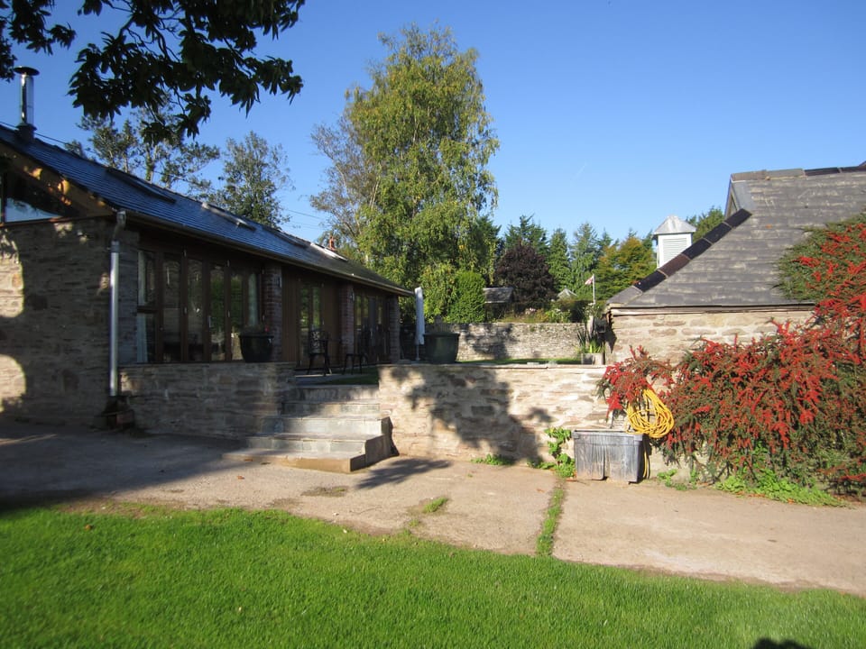 entrance to cottage