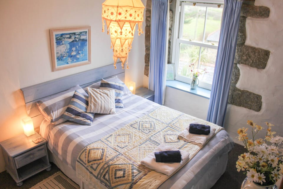 King bedroom 2