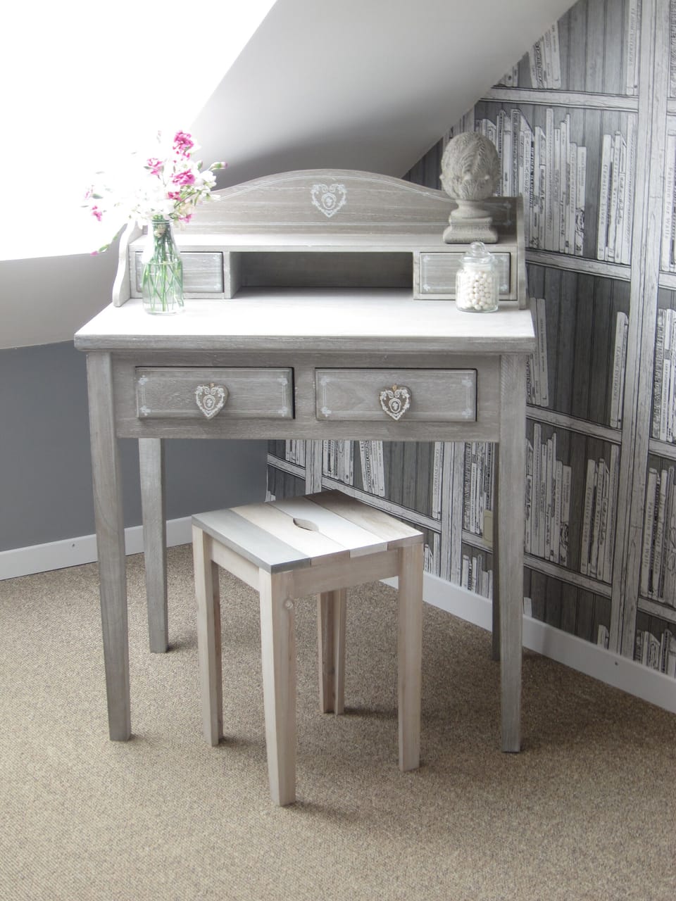 Co-ordinating bedroom furniture