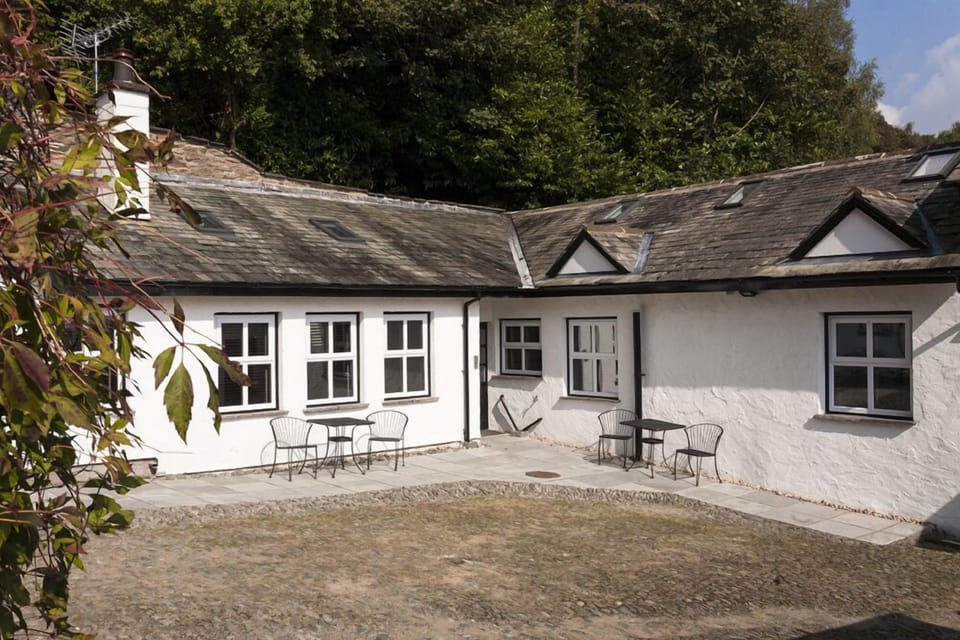 Front entrance and court yard