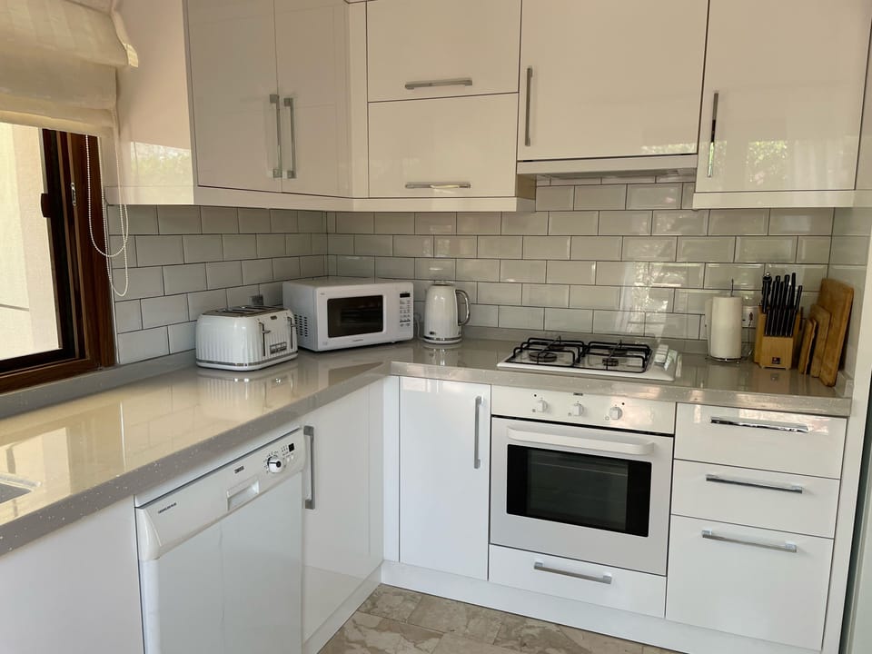 Kitchen May 2022