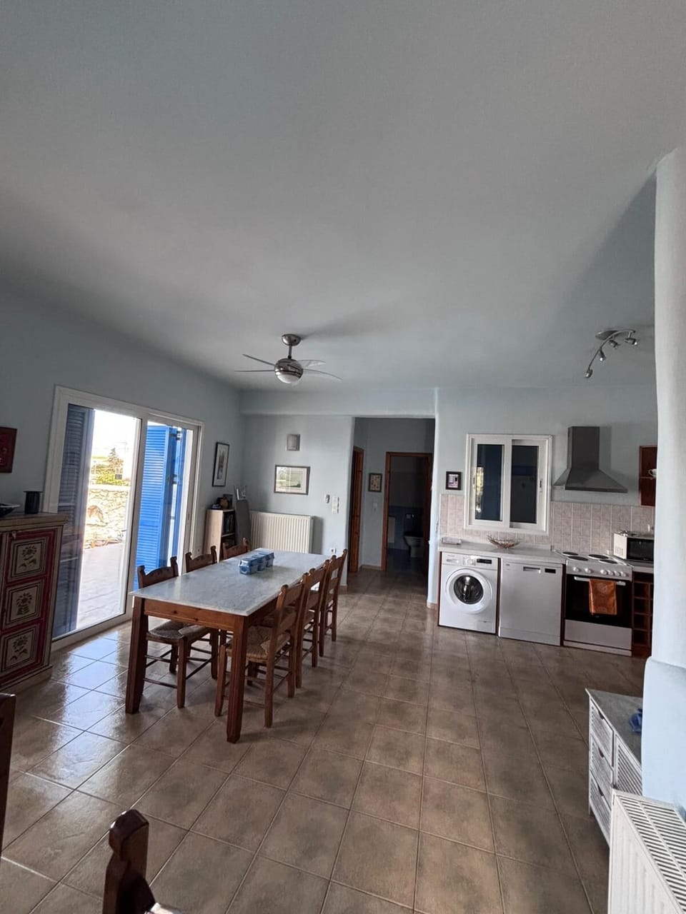 Villa is equipped with washing machine, dishwasher, oven and microwave