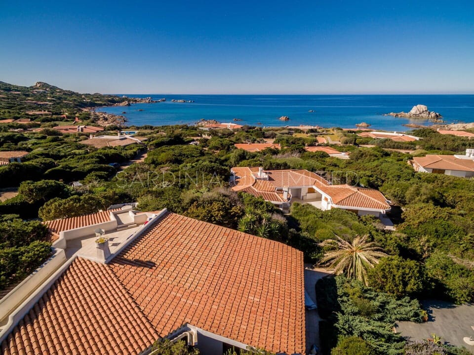 Building Exterior, Outdoor