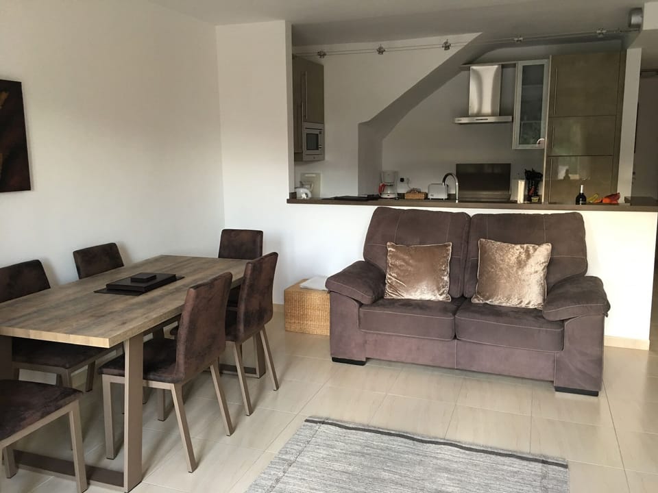 Lounge/kitchen