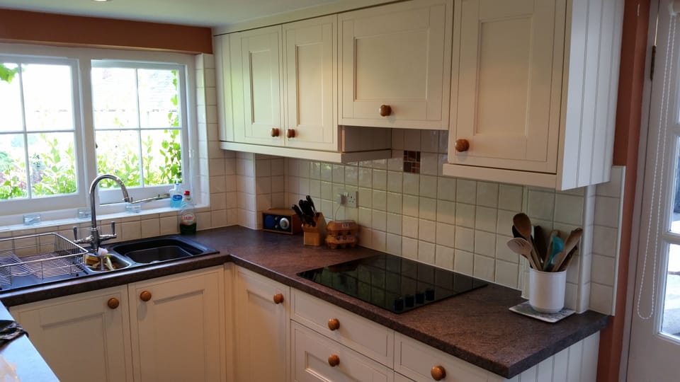 The kitchen (and hob)