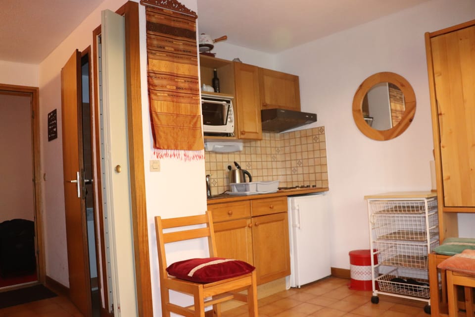Kitchen area