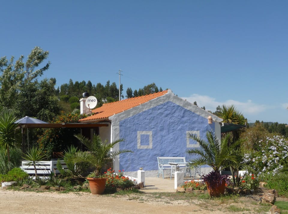 BLUE LAR