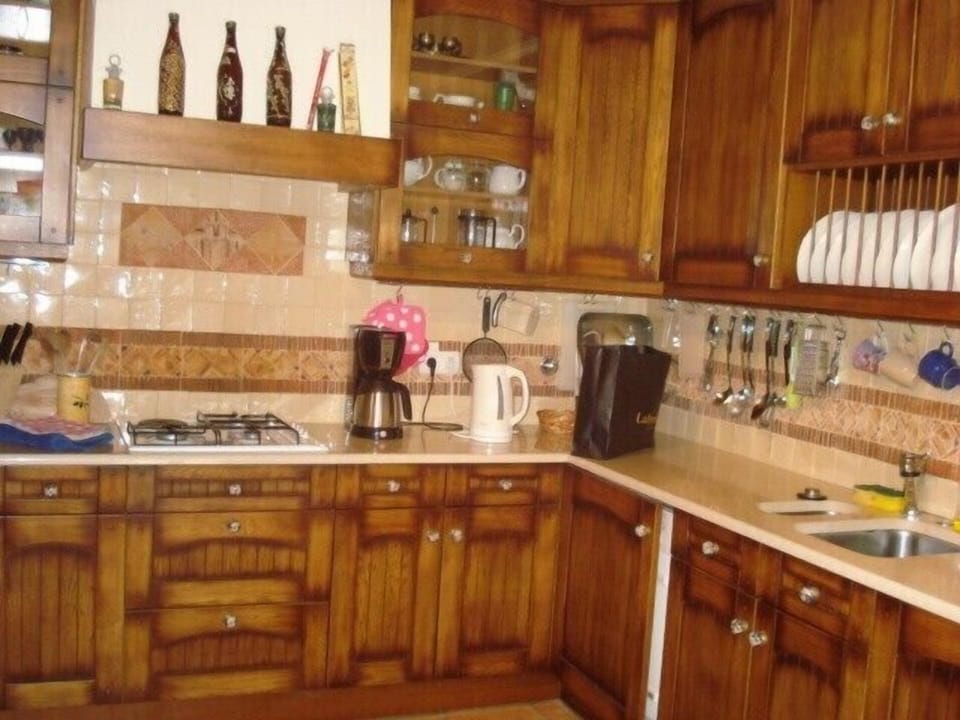 Fitted Kitchen