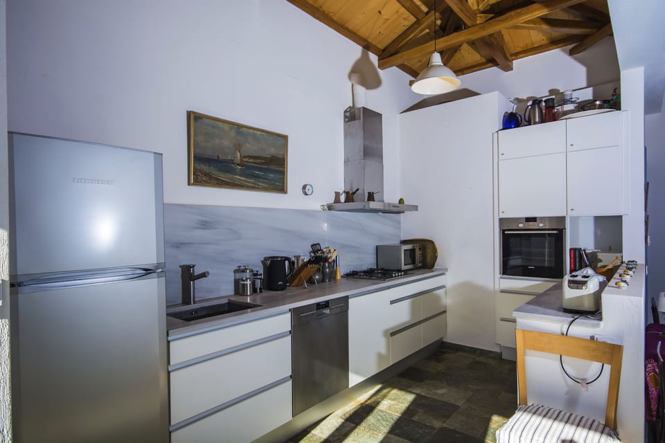 Kitchen from the front door to the house