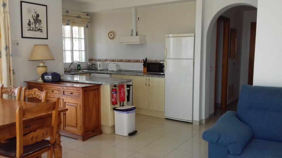 Open plan kitchen area