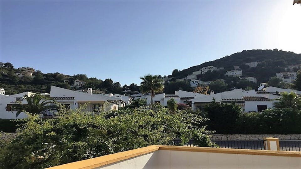 Twin room balcony mountain view