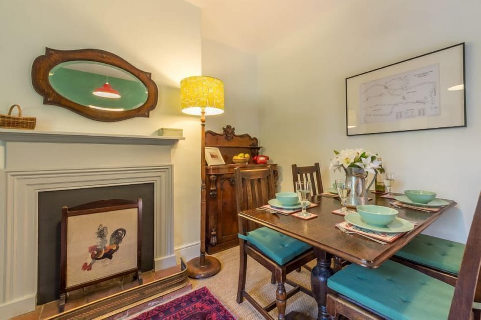 Ground floor: The dining room is next to the kitchen