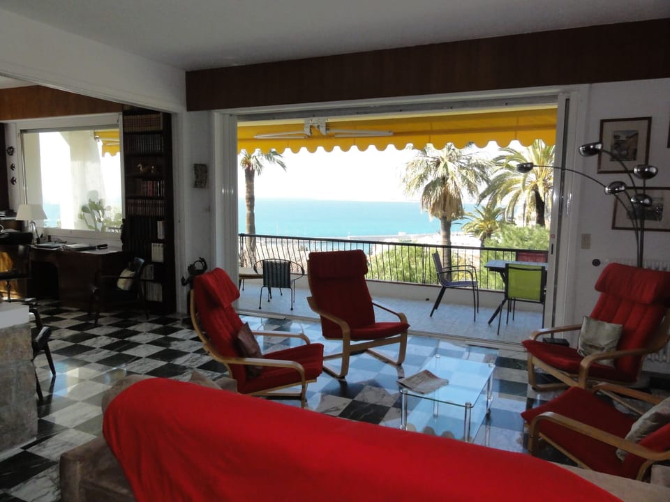 Part of the living room and the terrace sea side)