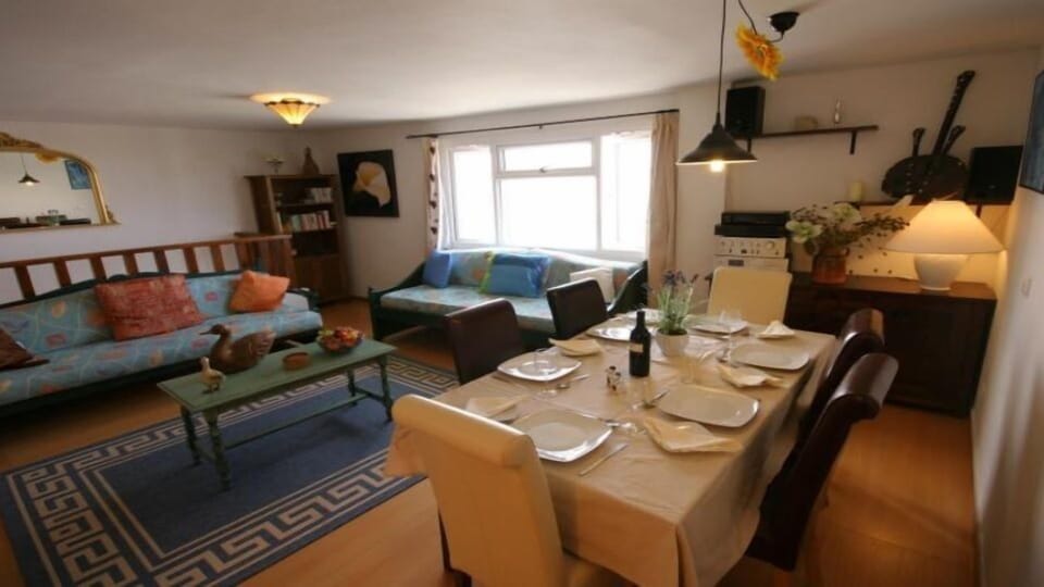 Lounge/diner