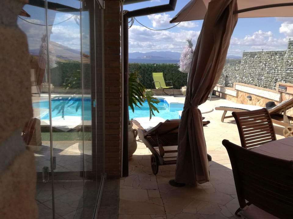 Veranda e piscina