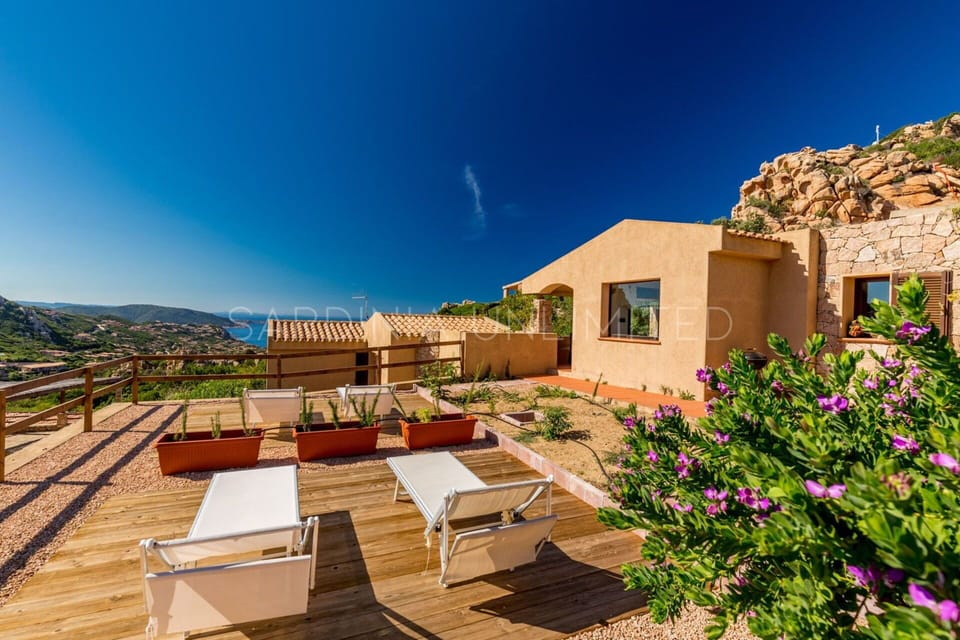 Balcony / Terrace / Patio, Building Exterior, Outdoor, Scenic View